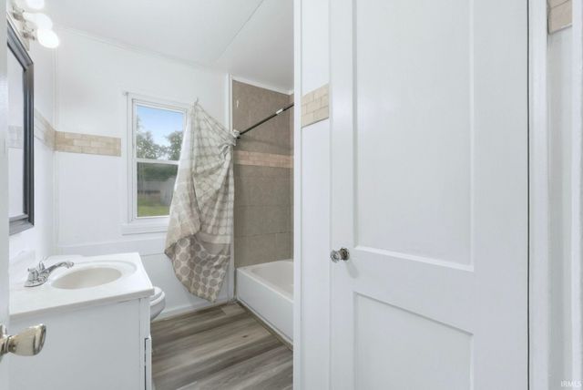 1612 Elmrow Drive, Fort Wayne, IN 46806