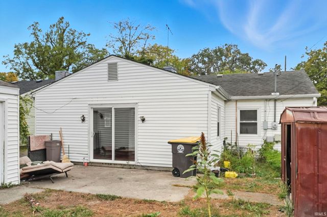 1612 Elmrow Drive, Fort Wayne, IN 46806