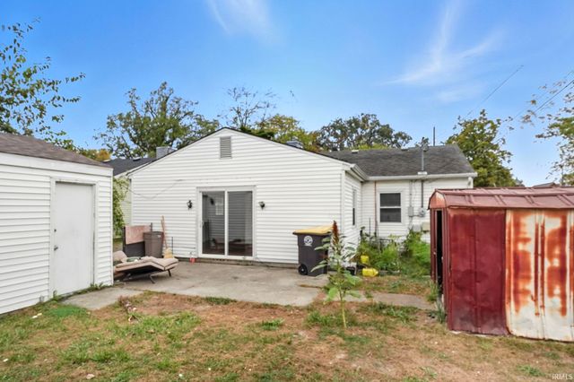 1612 Elmrow Drive, Fort Wayne, IN 46806