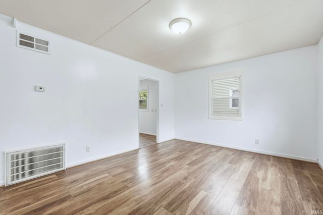 1612 Elmrow Drive, Fort Wayne, IN 46806