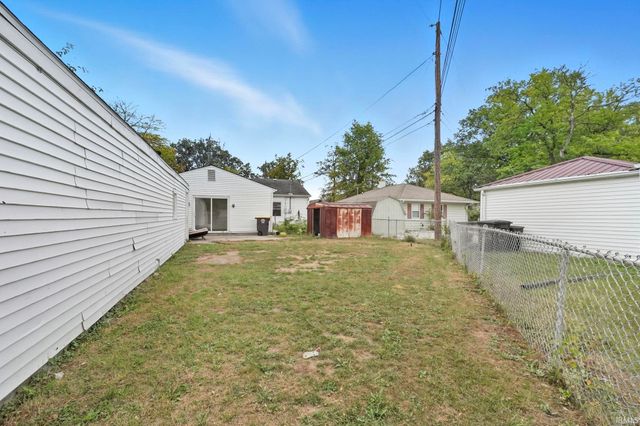 1612 Elmrow Drive, Fort Wayne, IN 46806