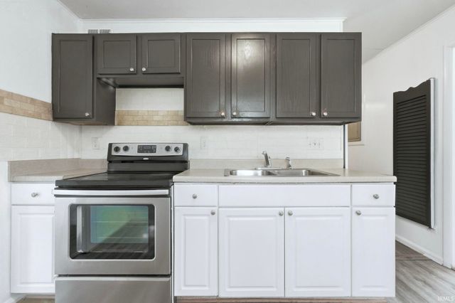 1612 Elmrow Drive, Fort Wayne, IN 46806