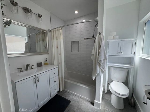 68695 F, Cathedral City, CA 92234