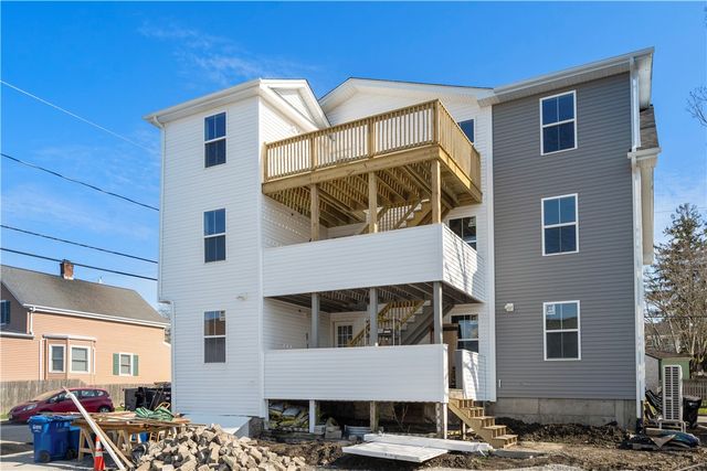 36 Evarts Street, Newport, RI 02840