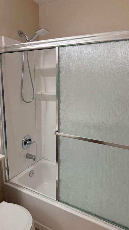 Image 19 of property listing at 103 103 Tuscany Court, Hercules, CA 94547