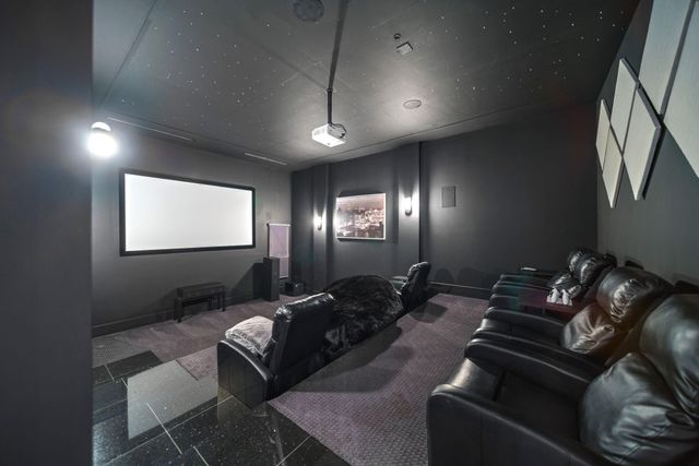 5419 John Dreaper Drive, Houston, TX 77056