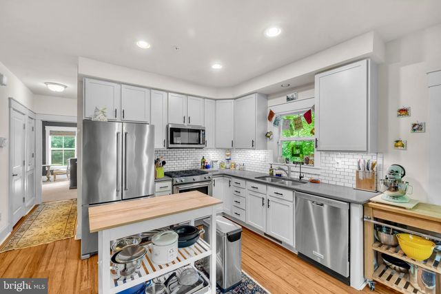 321 FRONT ST, Crumpton, MD 21628