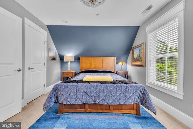 321 FRONT ST, Crumpton, MD 21628