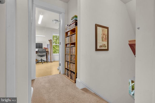 321 FRONT ST, Crumpton, MD 21628