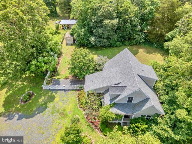 321 FRONT ST, Crumpton, MD 21628