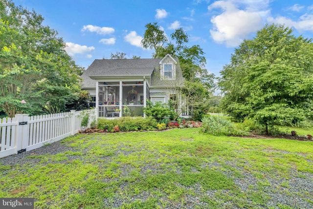 321 FRONT ST, Crumpton, MD 21628