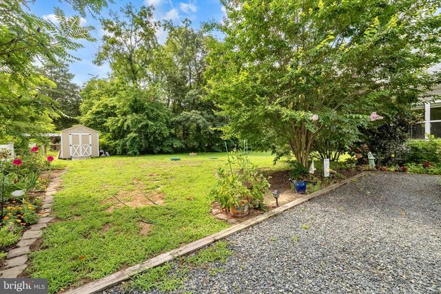 321 FRONT ST, Crumpton, MD 21628