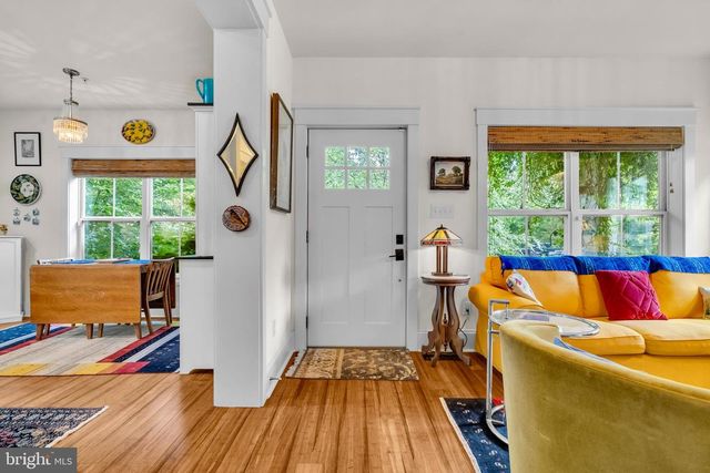 321 FRONT ST, Crumpton, MD 21628