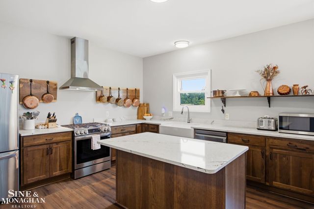4426 Metcalf Road, Burtchville Twp, MI 48059