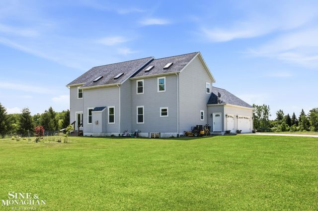 4426 Metcalf Road, Burtchville Twp, MI 48059