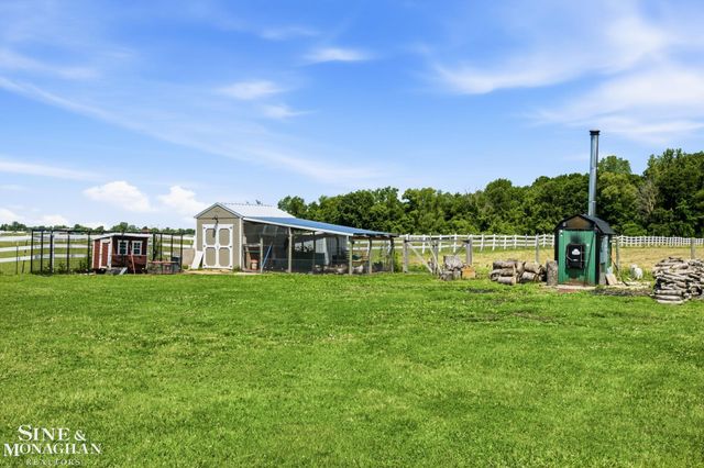 4426 Metcalf Road, Burtchville Twp, MI 48059