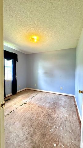 346 Ducktown Street, Soddy Daisy, TN 37379