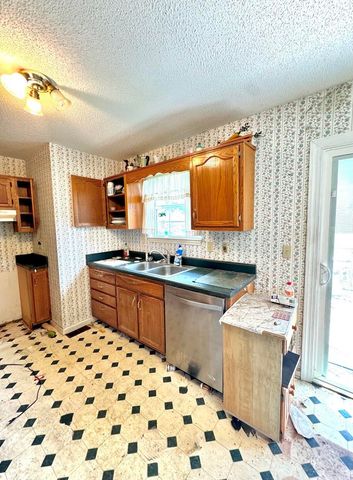 346 Ducktown Street, Soddy Daisy, TN 37379