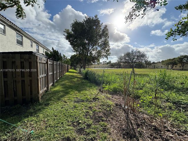 2604 SE 19th St, Homestead, FL 33035