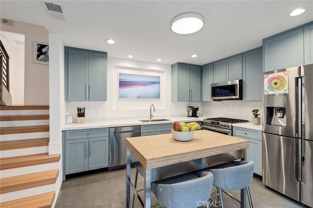 1456 Manhattan Beach Boulevard D, Manhattan Beach, CA 90266