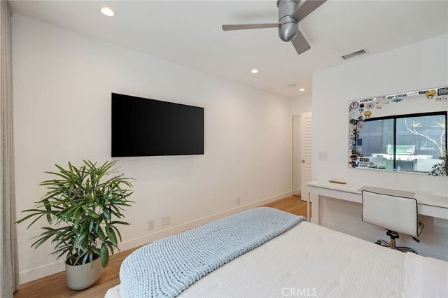1456 Manhattan Beach Boulevard D, Manhattan Beach, CA 90266