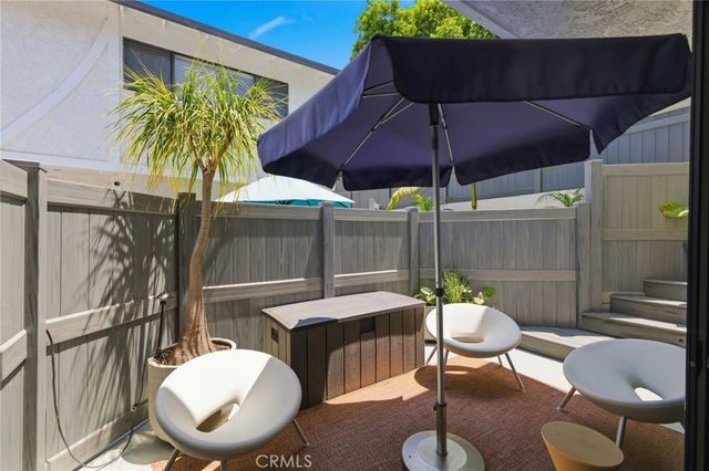 1456 Manhattan Beach Boulevard D, Manhattan Beach, CA 90266