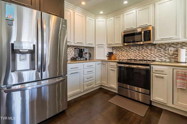 20220 Colony Lane, Bristol, VA 24202