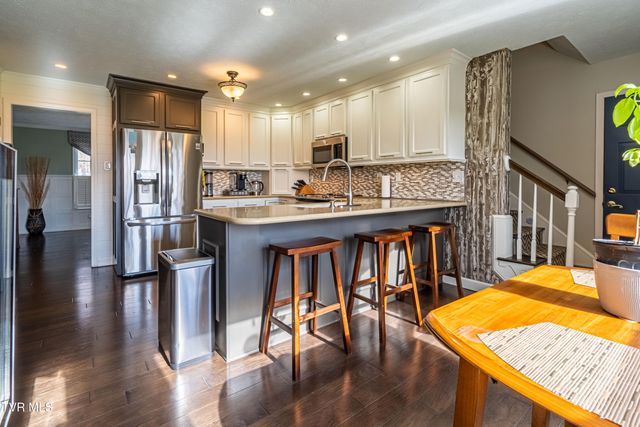 20220 Colony Lane, Bristol, VA 24202