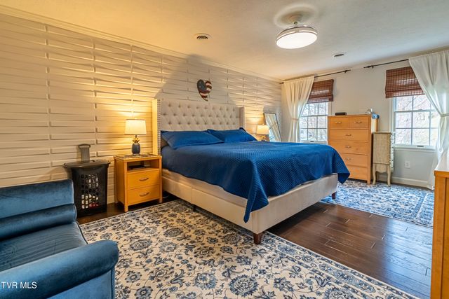 20220 Colony Lane, Bristol, VA 24202