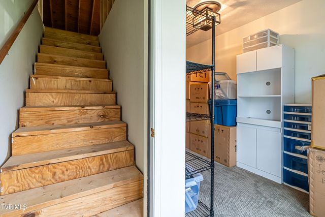 20220 Colony Lane, Bristol, VA 24202