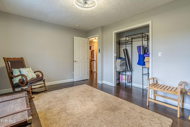 20220 Colony Lane, Bristol, VA 24202