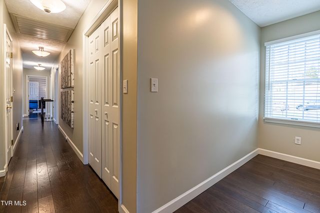 20220 Colony Lane, Bristol, VA 24202