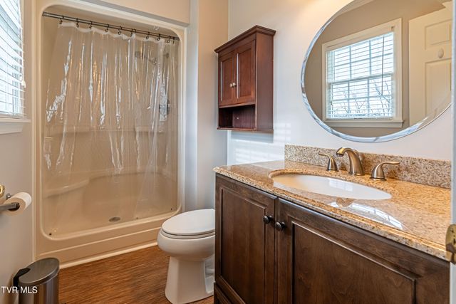 20220 Colony Lane, Bristol, VA 24202