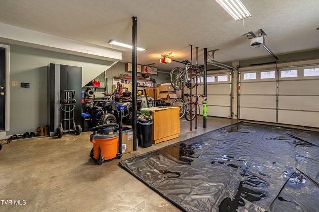 20220 Colony Lane, Bristol, VA 24202