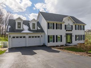 20220 Colony Lane, Bristol, VA 24202