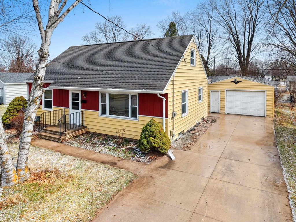 1146 TAFT STREET, Appleton, WI 54140