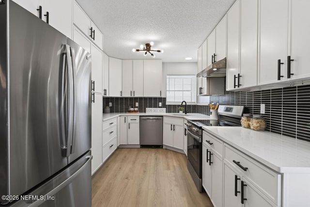 1806 KILLARN Circle, Middleburg, FL 32068