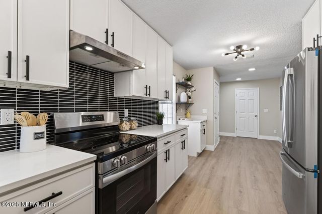 1806 KILLARN Circle, Middleburg, FL 32068