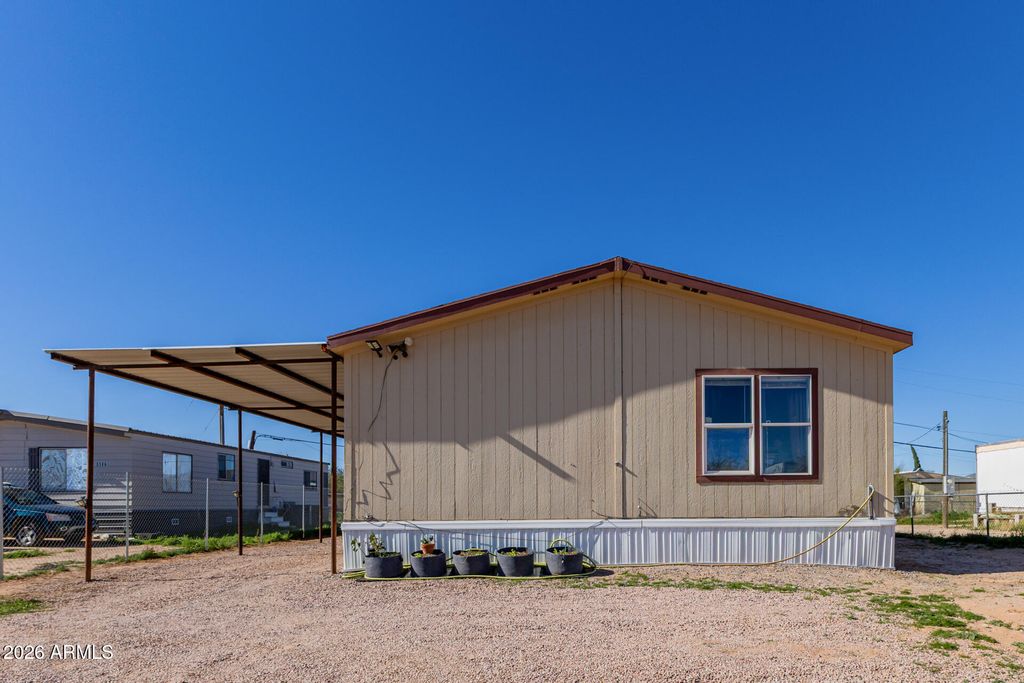 Image 3 of property listing at 5604 N TALLY HO Lane, Casa Grande, AZ 85122