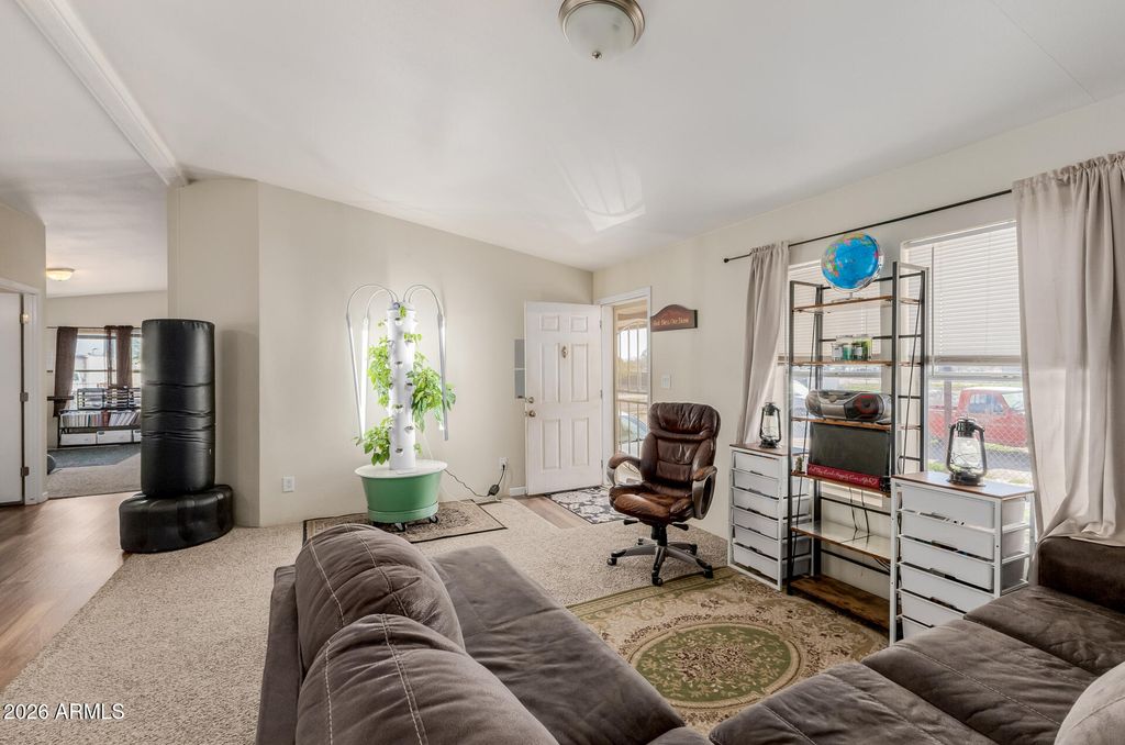 Image 9 of property listing at 5604 N TALLY HO Lane, Casa Grande, AZ 85122