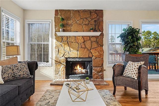 2752 Owens SW Avenue, Marietta, GA 30064