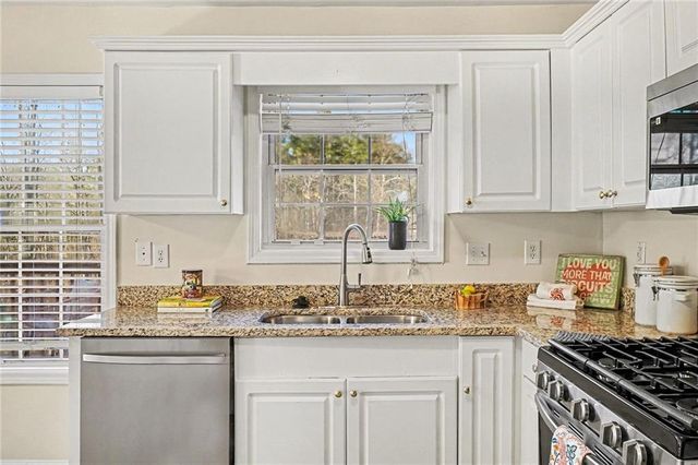 2752 Owens SW Avenue, Marietta, GA 30064