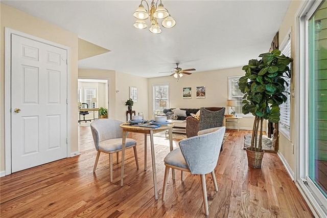 2752 Owens SW Avenue, Marietta, GA 30064