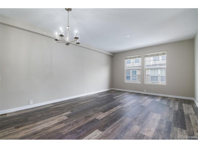 9758 Laredo St 30E, Commerce City, CO 80022