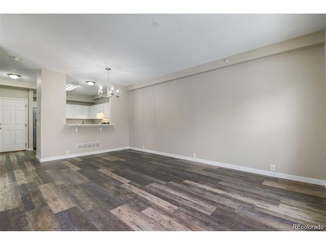 9758 Laredo St 30E, Commerce City, CO 80022