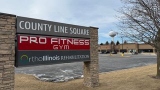 2172 Lake Cook Road, Algonquin, IL 60102