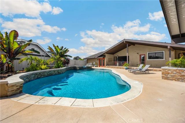 1001 W Dorothy Drive, Brea, CA 92821