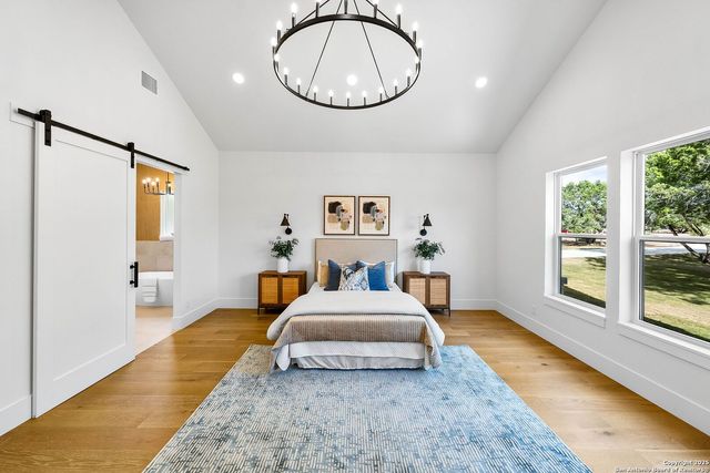 456 Rio Azul Dr, Pipe Creek, TX 78063