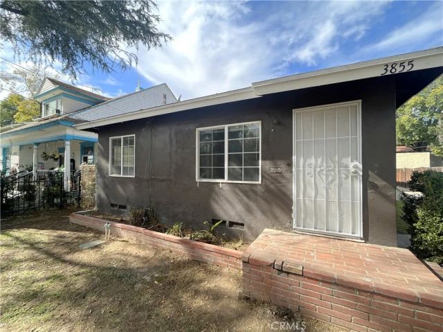 3855 Locust, Riverside, CA 92501