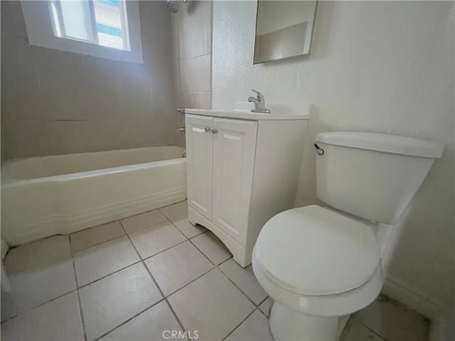 3855 Locust, Riverside, CA 92501